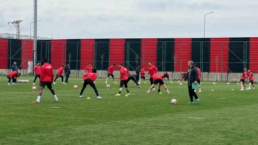 &Ccedil;orum FK, Erzurumspor FK ma&ccedil;ı hazırlıklarını tamamladı
