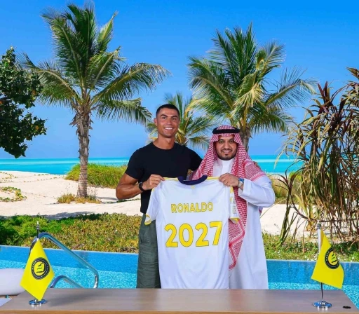 Cristiano Ronaldo, 2027 yılına kadar Al Nassr’da
