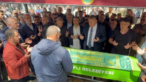 Cumhurbaşkanı Erdoğan&rsquo;dan taziye telefonu, AK Parti eski MKYK &uuml;yesi son yolculuğuna uğurlandı
