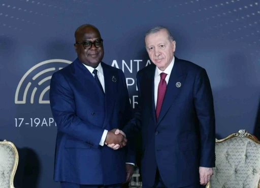 Cumhurbaşkanı Erdoğan, Kongo Demokratik Cumhuriyeti Cumhurbaşkanı Tshisekedi ile g&ouml;r&uuml;şt&uuml;
