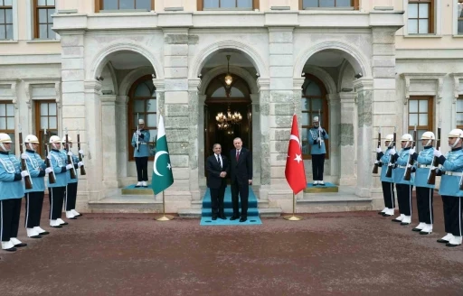 Cumhurbaşkanı Erdoğan, Pakistan Başbakanı Şerif’i kabul etti

