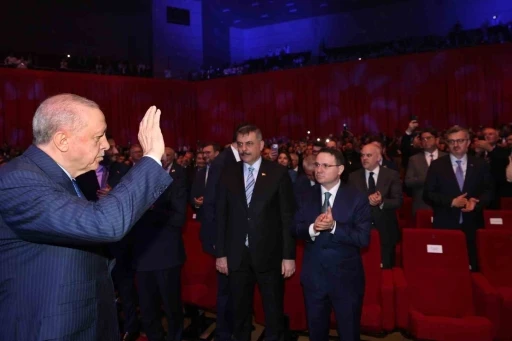 Cumhurbaşkanı Erdoğan: "1 yılda yaptığımız ihracatı artık 1 haftada yapıyoruz"
