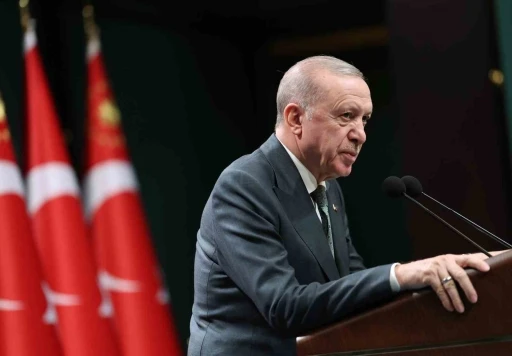 Cumhurbaşkanı Erdoğan: &quot;25 bin yeni öğretmen ataması sürecini başlattığımızın müjdesini gençlerimizle paylaşmak istiyorum&quot;
