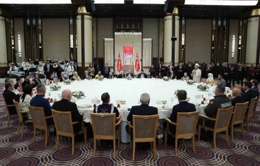 Cumhurbaşkanı Erdoğan: "Biz toplumun her kesiminin hak ve &ouml;zg&uuml;rl&uuml;klerini genişletmeye odaklanıyoruz"
