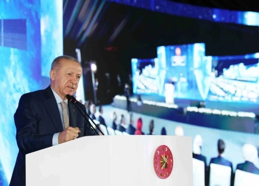 Cumhurbaşkanı Erdoğan, TÜRKSAT 6A Hizmete Alma Töreni’nde konuştu: &quot;Küresel sistemde hak ettiğimiz yere gelmeye çok yakınız&quot;
