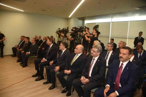 Cumhurbaşkanı Yardımcısı Yılmaz&rsquo;dan AP&rsquo;ye tepki: "Avrupa Parlamentosu Rum kesiminin propagandasına alet edilmiştir"
