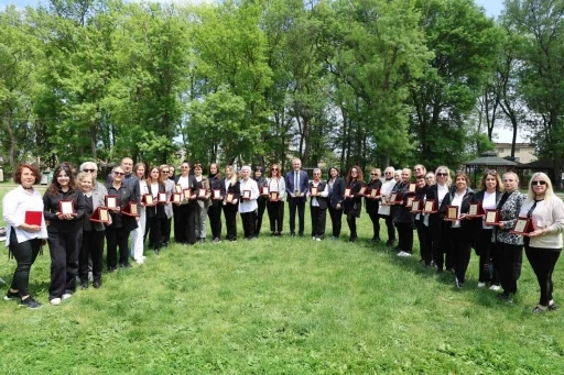Cumhuriyet Kadınları Bandosu’na plaket
