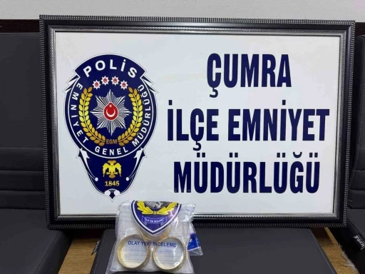 &Ccedil;umra&rsquo;da altın ve bağış kutusu hırsızı tutuklandı
