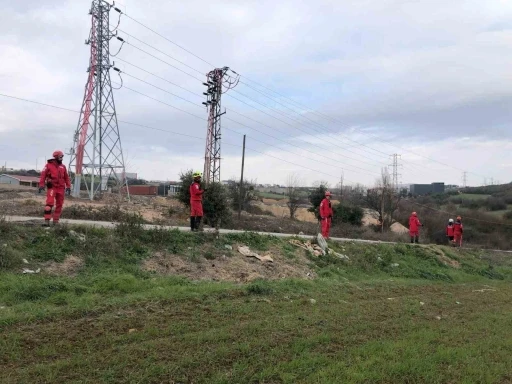 Dağ taş demeden aranan yaşlı adamdan 40 gündür haber alınamıyor
