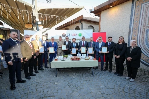 Damak &ccedil;atlatan tepsi kebabıyla birlikte y&ouml;reye &ouml;zg&uuml; 7 lezzet tescillendi

