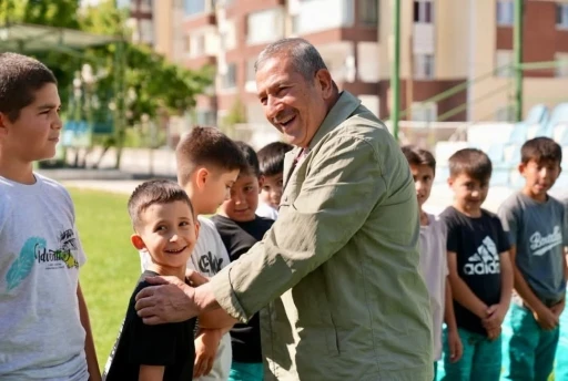 Darende&rsquo;de gen&ccedil; sporculara belediyeden destek
