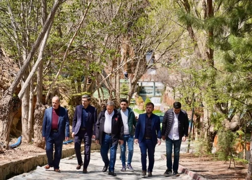 Darende&rsquo;de G&uuml;npınar Şelalesi yaz sezonuna hazırlanıyor
