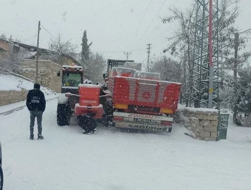 Darende&rsquo;de kar yağışı etkili oluyor
