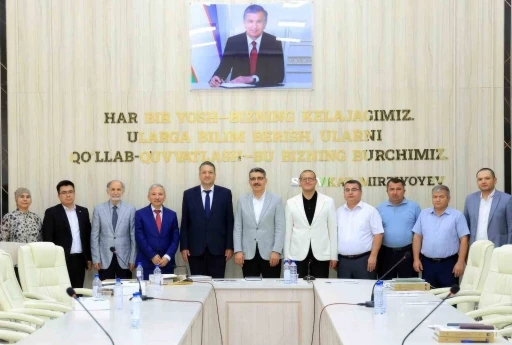 Darende&rsquo;nin manevi ve k&uuml;lt&uuml;rel mirasını anlatan eser &Ouml;zbekistan&rsquo;da tanıtıldı
