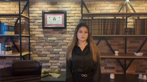 Darp edilerek &ouml;ld&uuml;r&uuml;len Hatice Yalman&rsquo;ın 2 saat &ouml;nce yardım istediği ortaya &ccedil;ıktı
