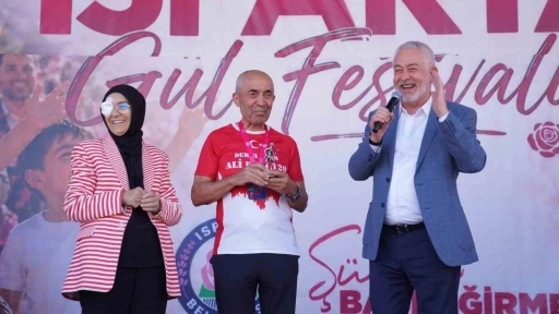 Demir adam Ali Bıdı, G&uuml;l Maratonu&rsquo;nu başarıyla tamamladı
