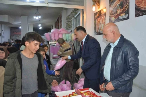 Demircili hayırseverin sosyal medya duyurusuna çocuklar akın etti
