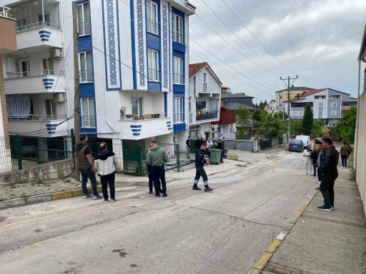 Demirin ucu elektrik teline temas edince facia yaşandı: 3 yaralı
