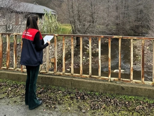 Demirk&ouml;y&rsquo;de akarsu denetimleri
