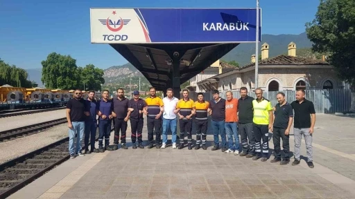 Demiryol-İş Karabük Temsilcisi Zıvgaoğlu: &quot;Kamu işçisinin sesi duyulmalı&quot;
