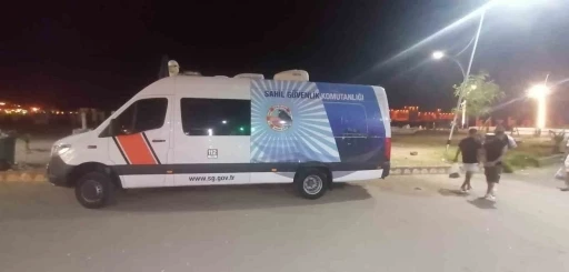 Denizde 3 g&uuml;nd&uuml;r aranan şahıs karada sağ bulundu
