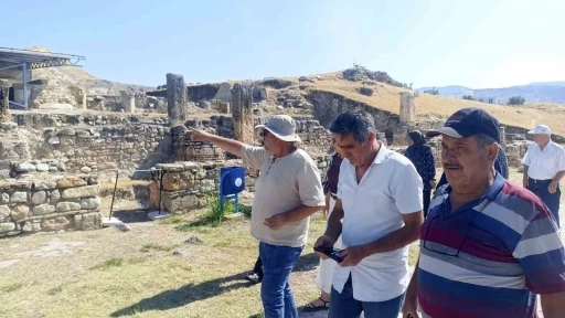 Denizli B&uuml;y&uuml;kşehirden yerli turistlere &uuml;cretsiz gezi hamlesi
