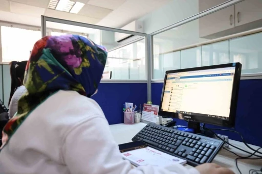 Denizli B&uuml;y&uuml;kşehirin WhatsApp &Ccedil;&ouml;z&uuml;m Merkezi hizmette
