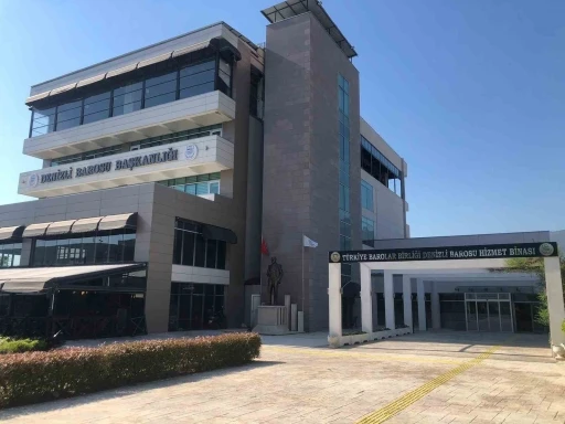 Denizli&rsquo;de g&ouml;zaltına alınan avukatlar serbest bırakıldı
