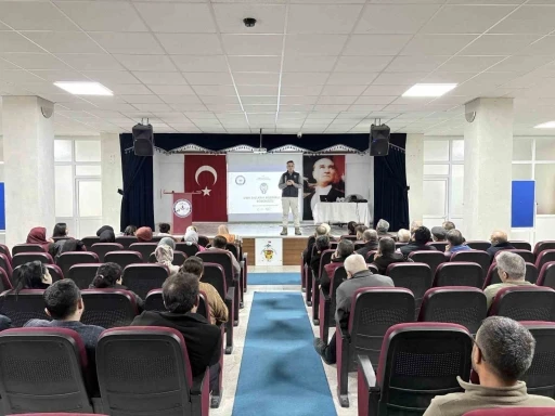 Denizli&rsquo;de SİBERAY Farkındalık Programı ile 785 kişiye siber g&uuml;venlik eğitimi verildi

