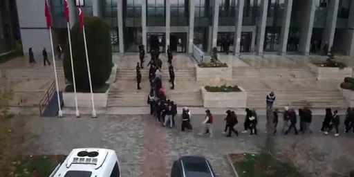 Denizli merkezli 6 ilde düzenlenen dolandırıcılık operasyonunda 16 zanlı tutuklandı
