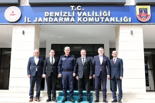 Denizli OSB y&ouml;netiminden İl Jandarma Komutanlığına ziyaret
