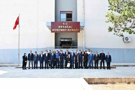 Denizli Valisi Yavuz Selim K&ouml;şger Beyağa&ccedil;&rsquo;ta temaslarda bulundu
