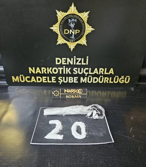Denizli’ye 101 gram kokain getiren 4 şüpheliden 2’si tutuklandı
