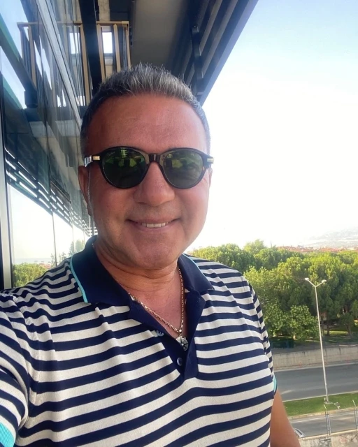 Denizlispor’un eski Asbaşkanı rezidansta ölü olarak bulundu
