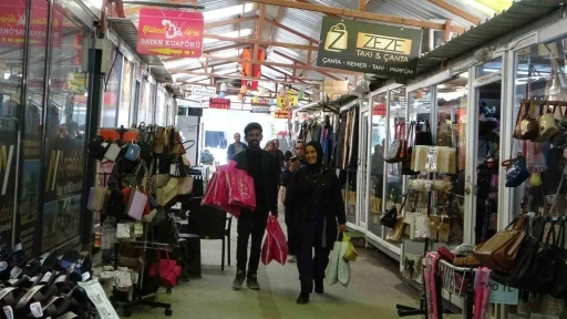 Deprem b&ouml;lgesi Malatya&rsquo;da Kurban Bayramı hareketliliği
