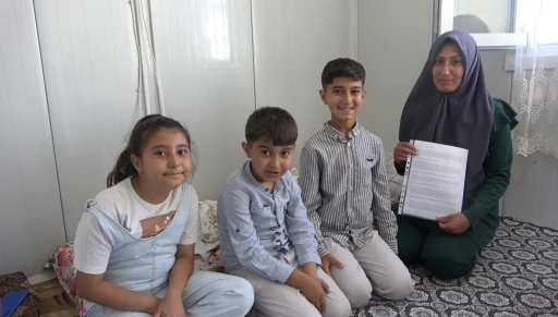 Depremde enkazdan çıkarılan ailenin 3 milyon lirası ortaklık vaadiyle dolandırıldı iddiası

