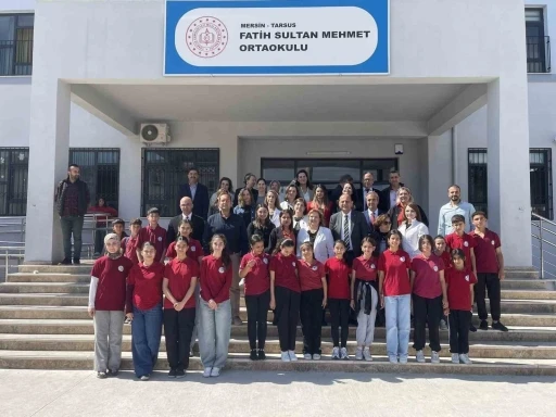 Depremde hayatını kaybeden Karadaş’ın ismi okul kütüphanesinde yaşatıldı
