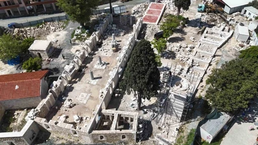 Depremde yerle bir olan Antakya Ulu Cami yeniden vatandaşlarla buluşacağı g&uuml;n&uuml; bekliyor
