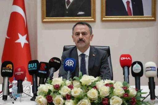 Depreme dayanıksız hastanenin 3 bloğu i&ccedil;in tahliye ve yıkım kararı
