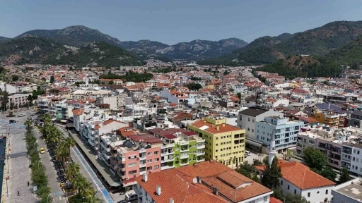 Depremin merkez üssü Marmaris’te hayat normale döndü
