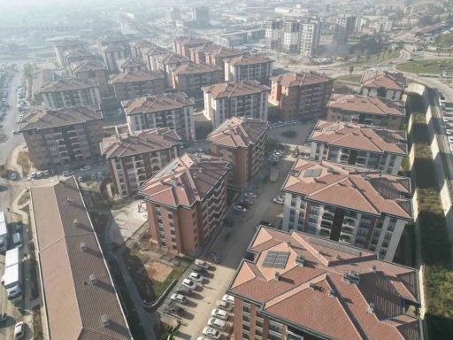 Depremin simgesi Ebrar Sitesi&rsquo;nin adı Anka Toplu Konutları oldu
