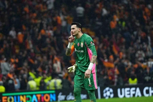 Derbide g&ouml;zler kalecilerde
