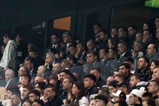Derbiye basından yoğun ilgi
