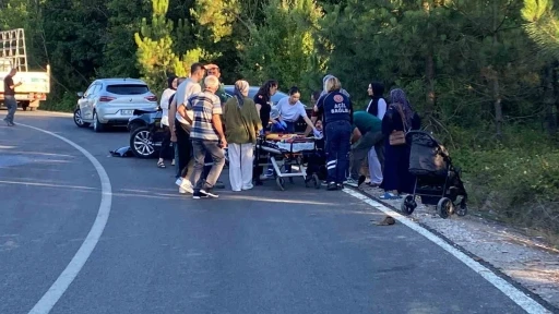 Derince’de iki otomobil çarpıştı: 1 ölü
