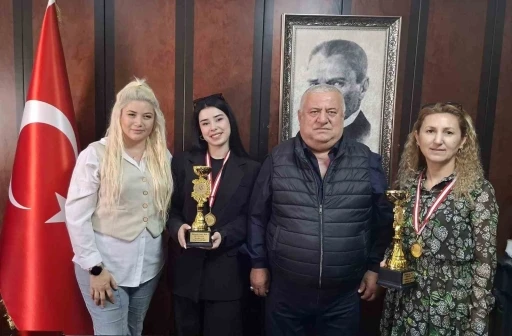 DESOB Başkanı Erbeği, Denizli’nin yıldızlarını ağırladı

