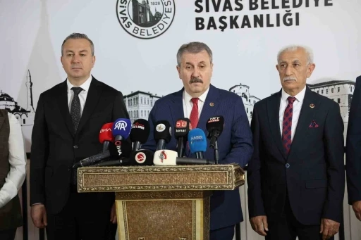 Destici: &quot;Ortada bir hırsızlık varsa elbette ki savcılar bunu soruşturacaktır&quot;
