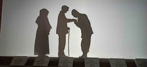 Devrek&rsquo;te 18 Mart Şehitleri Anma G&uuml;n&uuml; &Ccedil;anakkale Zaferi t&ouml;reni d&uuml;zenlendi
