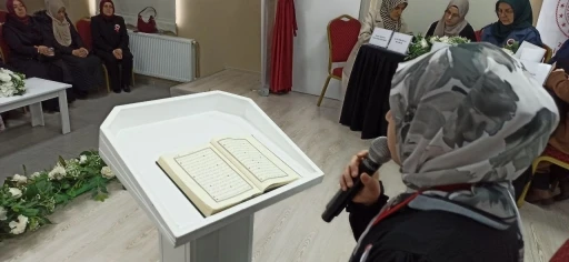 Devrek&rsquo;te Kur&rsquo;an-ı Kerim G&uuml;zel Okuma ve Hafızlık Yarışması b&uuml;y&uuml;k ilgi g&ouml;rd&uuml;
