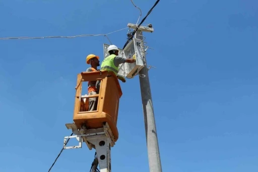 Dicle Elektrik&rsquo;ten Ak&ccedil;akale ve Harran&rsquo;a 470 milyon liralık yatırım
