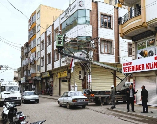 Dicle Elektrik&rsquo;ten fırtına mesaisi
